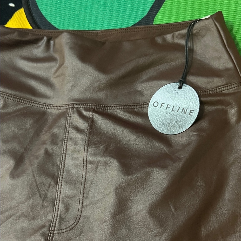 Aerie OFFLINE Chocolate Brown Faux Leather Real Luxe Leggings NWT - Picture 4 of 10